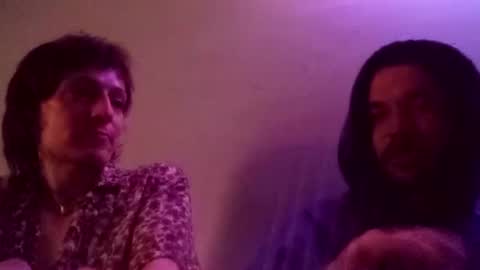 Snapshot of bushwitch chatting on 06.07.26 Hedge online show from 06.07.26