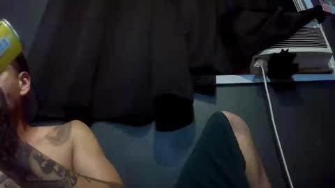 Snapshot of bustnfatloads2 chatting on 10.11.25 bustnfatloads2 online show from 10.11.25