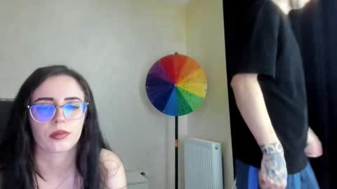 Max  Andrea online show from 12.22.25