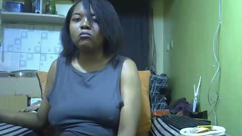 busty kenzi online show from 01.12.25