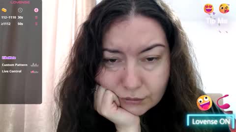 Snapshot of bustyemma chatting on 01.18.26 Emma online show from 01.18.26