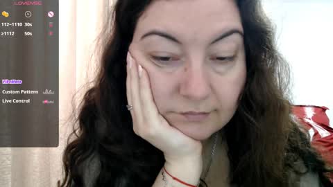 Snapshot of bustyemma chatting on 03.28.26 Emma online show from 03.28.26