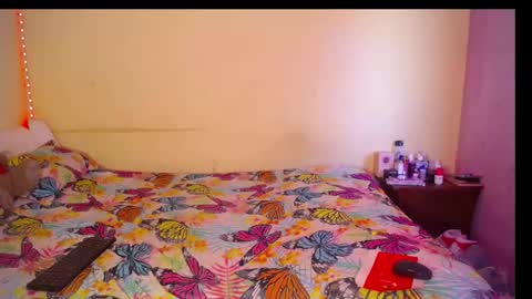 butterfly_rouse online show from 10.14.25