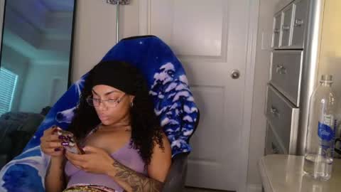 butterfly booty online show from 05.19.26