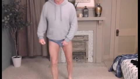 Miles online show from 02.05.25