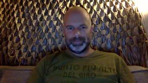 Snapshot of buurman1982isback chatting on 09.11.25 buurman1982isback online show from 09.11.25