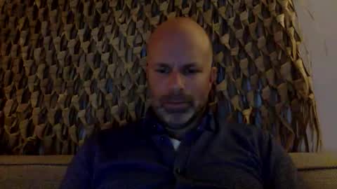 Snapshot of buurman1982isback chatting on 10.25.25 buurman1982isback online show from 10.25.25