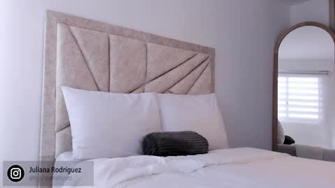    online show from 09.19.25