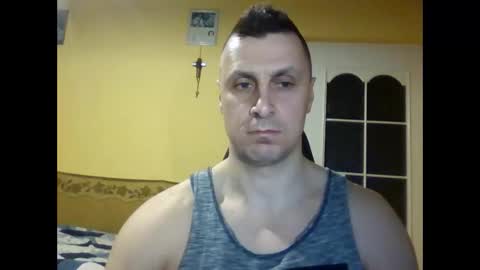 Snapshot of bzykacz1988 chatting on 03.19.26 bzykacz1988 online show from 03.19.26