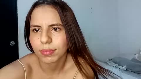 Snapshot of ca173377 chatting on 07.06.26 Sofy online show from 07.06.26