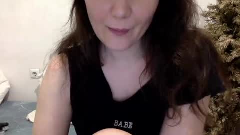 Snapshot of caffeinated_lamb chatting on 05.14.26 Lamb online show from 05.14.26