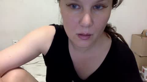 Snapshot of caffeinated_lamb chatting on 07.26.26 Lamb online show from 07.26.26
