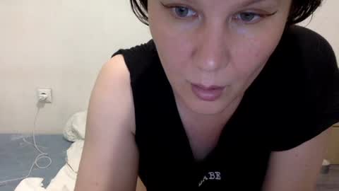 Snapshot of caffeinated_lamb chatting on 08.05.26 Lamb online show from 08.05.26