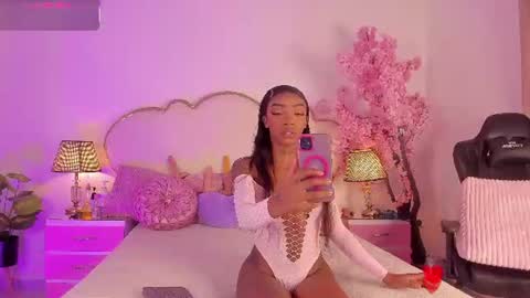 Cahitlin  online show from 07.03.26