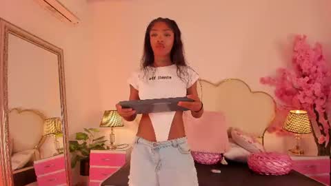 Cahitlin  online show from 07.26.26