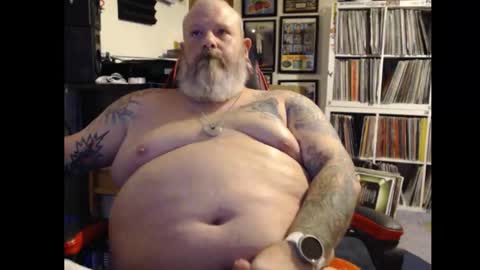 cakesthadstroyr online show from 11.17.25