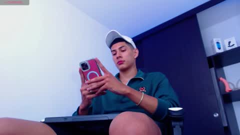 Valerio  online show from 02.12.25