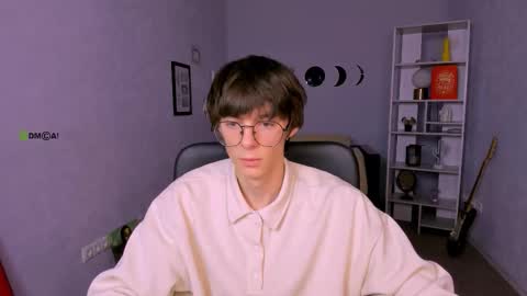 Snapshot of caleb_lichi chatting on 11.27.25 aleb online show from 11.27.25