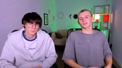 Snapshot of caleb_lichi chatting on 12.03.25 aleb online show from 12.03.25