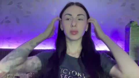 Snapshot of call_me_dad_ chatting on 03.04.25 Anna online show from 03.04.25