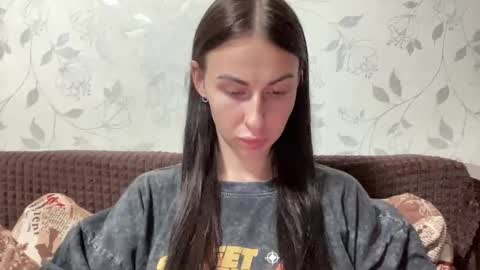 Snapshot of call_me_dad_ chatting on 10.22.25 Anna online show from 10.22.25