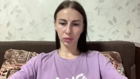 Snapshot of call_me_dad_ chatting on 11.14.25 Anna online show from 11.14.25