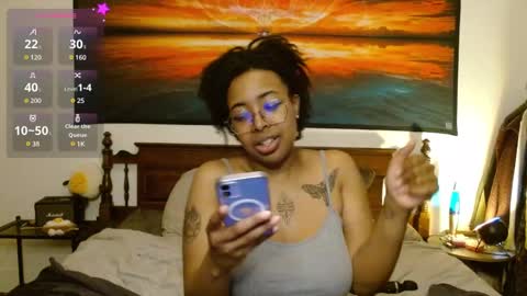 Snapshot of call_me_hedone chatting on 03.12.25 Hedone online show from 03.12.25