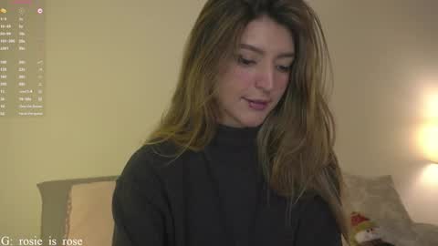 Snapshot of call_me_rosie chatting on 12.04.25 online show from 12.04.25