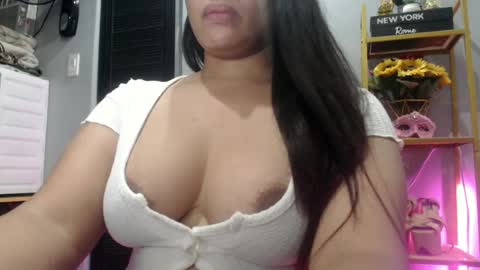 Snapshot of call_me_veinxxx chatting on 06.17.26 Miss VIEN SAB online show from 06.17.26
