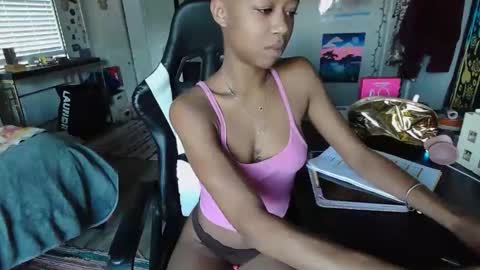 callhertori online show from 11.22.25