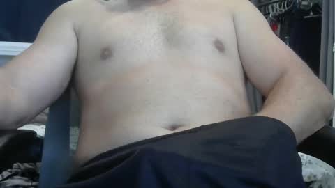 Snapshot of callmeroger33 chatting on 09.19.25 callmeroger33 online show from 09.19.25