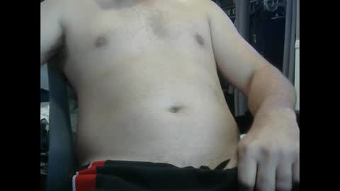 Snapshot of callmeroger33 chatting on 09.22.25 callmeroger33 online show from 09.22.25