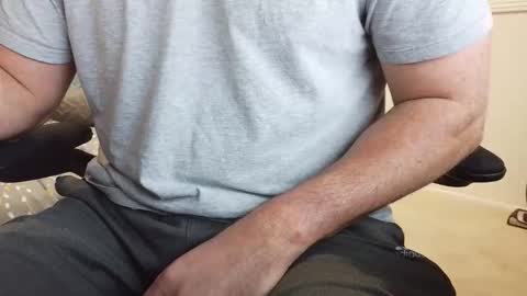 Snapshot of callmeroger33 chatting on 02.18.26 callmeroger33 online show from 02.18.26