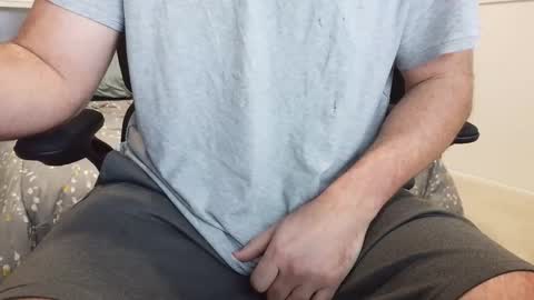 Snapshot of callmeroger33 chatting on 02.25.26 callmeroger33 online show from 02.25.26