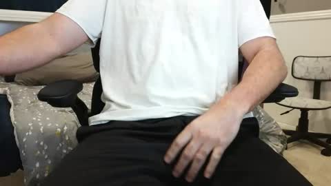 Snapshot of callmeroger33 chatting on 04.03.26 callmeroger33 online show from 04.03.26