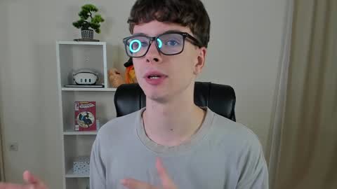 Hey I am Calvin  online show from 01.22.25