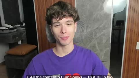 Hey I am Calvin  online show from 06.03.26