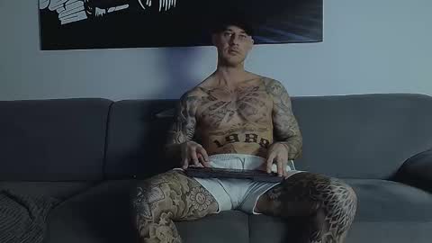 Calvin  online show from 11.26.25