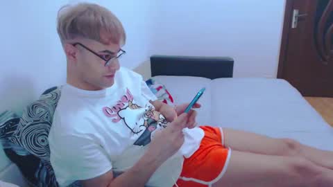 Calvinjohnlad online show from 01.09.25