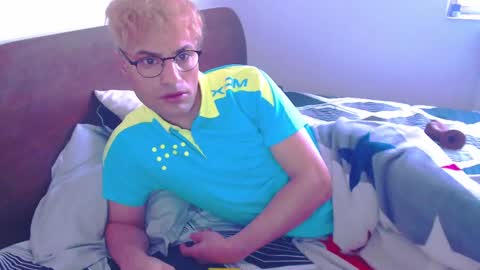 Snapshot of calvinjohnlad chatting on 01.24.25 Calvinjohnlad online show from 01.24.25