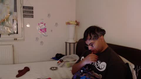 Calvinjohnlad online show from 11.14.25