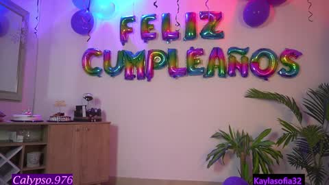 Snapshot of calypso_and_ge1 chatting on 01.10.25 Calypso and Kayla online show from 01.10.25