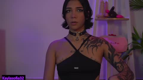 Snapshot of calypso_and_ge1 chatting on 01.16.25 Calypso and Kayla online show from 01.16.25