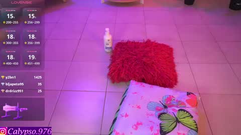 Snapshot of calypso_and_ge1 chatting on 02.25.25 Calypso and Kayla online show from 02.25.25