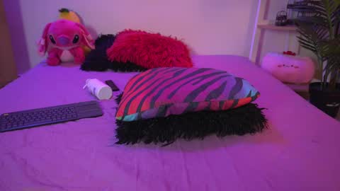 Snapshot of calypso_and_ge1 chatting on 03.12.25 Calypso and Kayla online show from 03.12.25