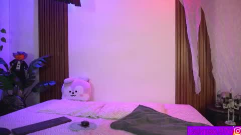 Snapshot of calypso_and_ge1 chatting on 10.12.25 Calypso and Kayla online show from 10.12.25