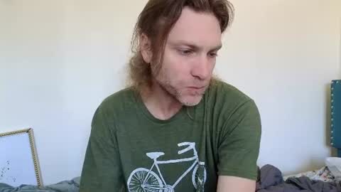 Snapshot of calypsocabal chatting on 06.14.26 Calypso online show from 06.14.26