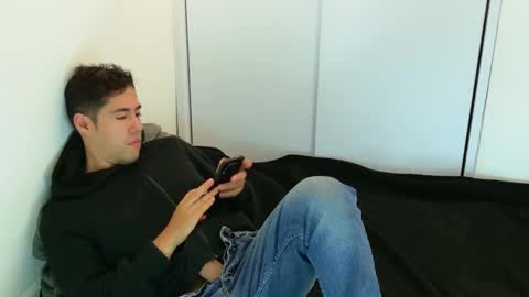 camara110 online show from 10.26.25