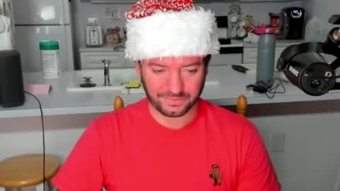 Snapshot of camarant chatting on 12.21.24 camarant online show from 12.21.24