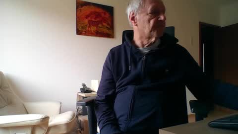 camcologne online show from 02.13.26